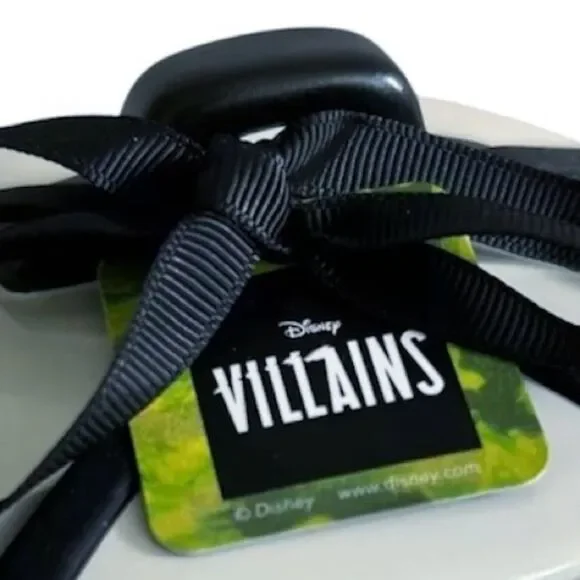 NEW Rae Dunn Maleficent Baking Dish - Picture 7 of 8